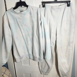 Light Blue Tie-Dye Sweatsuit Set